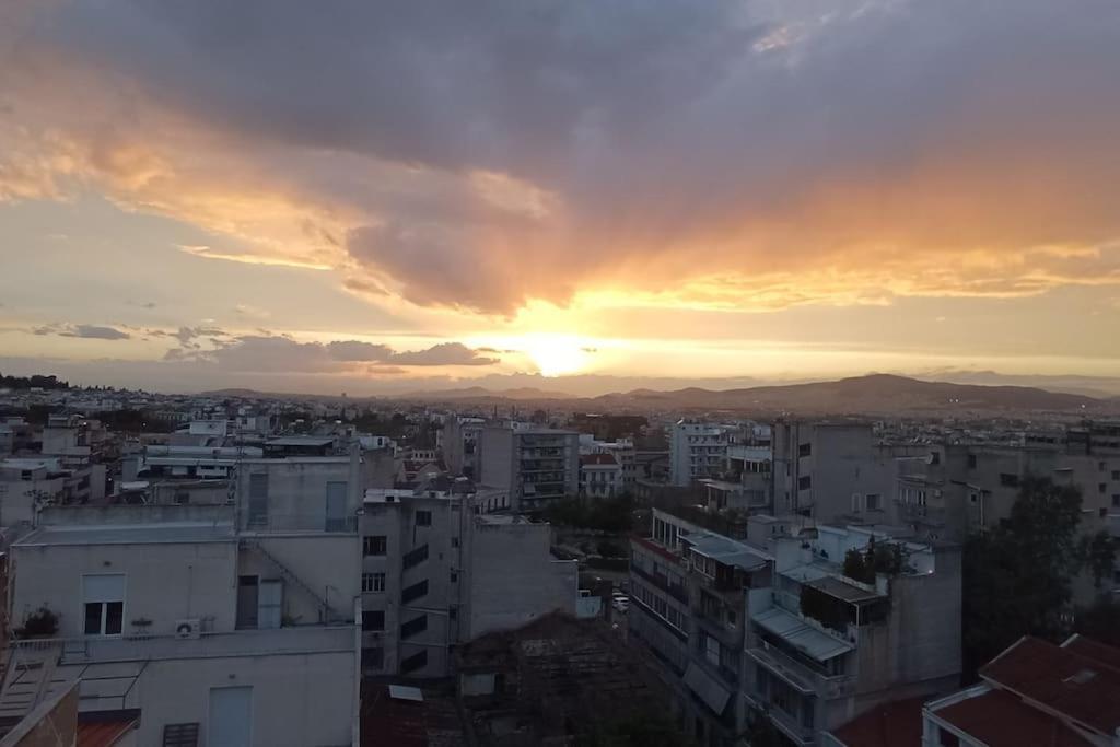 شقة Downtown Athens Loft With Acropolis Terrace View المظهر الخارجي الصورة