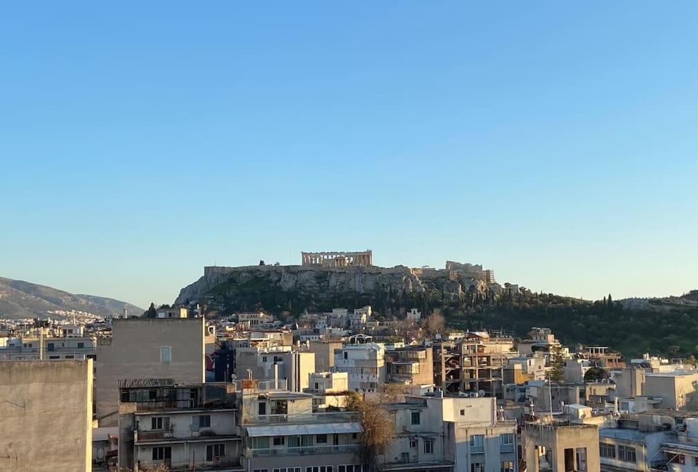 شقة Downtown Athens Loft With Acropolis Terrace View المظهر الخارجي الصورة